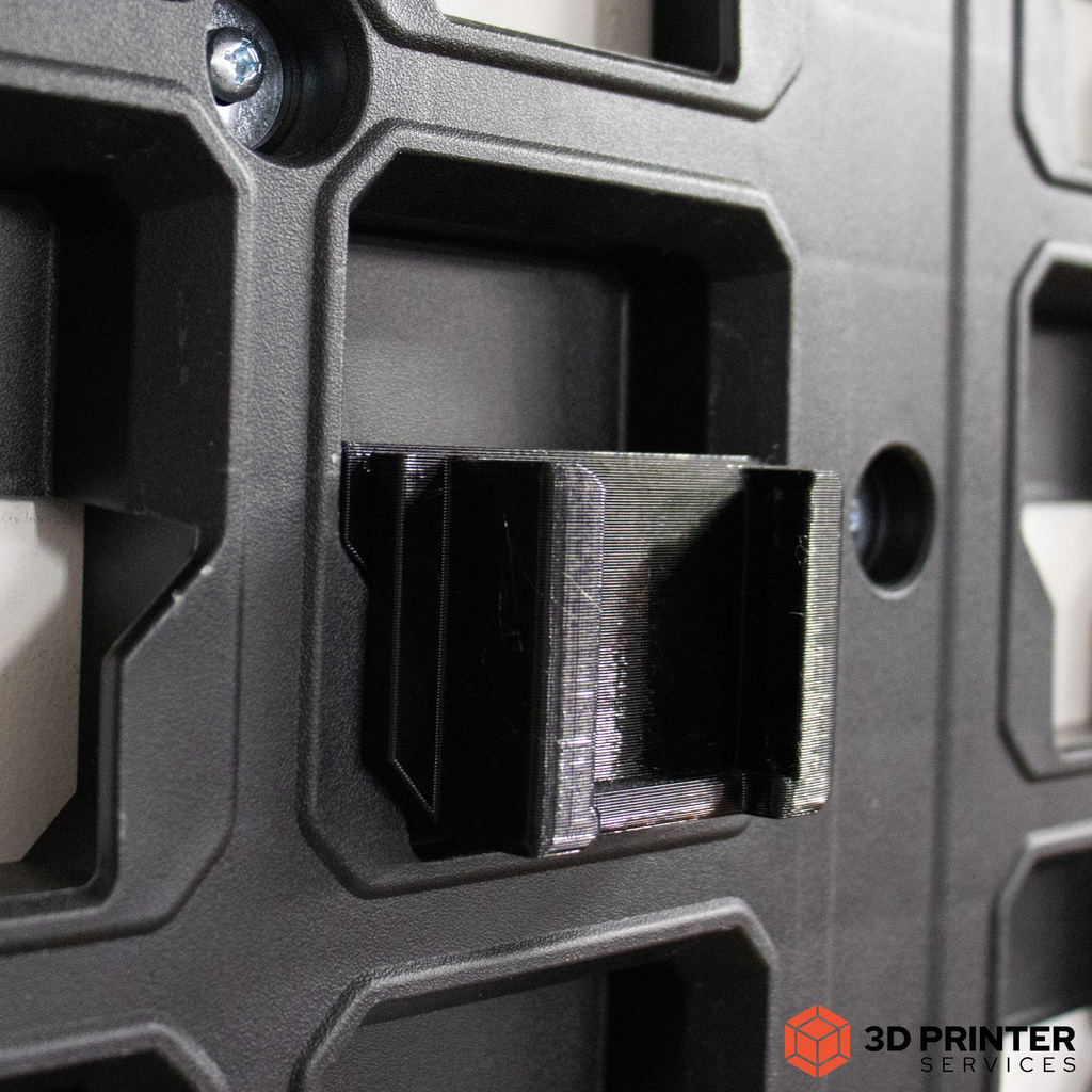 Set van 4 accuhouders voor Milwaukee PACKOUT Compact montageplaat – detailfoto 4